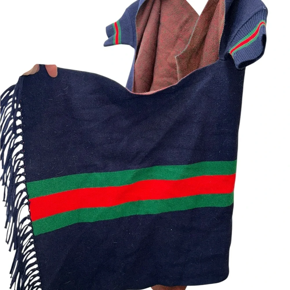 Elegant Navy green red stripes sleeved shrug wrap shawl scarf Fringe - Picture 3 of 3